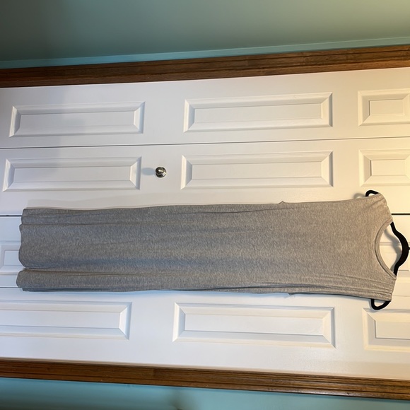 H&M grey maxi dress. Size large US - Picture 2 of 5